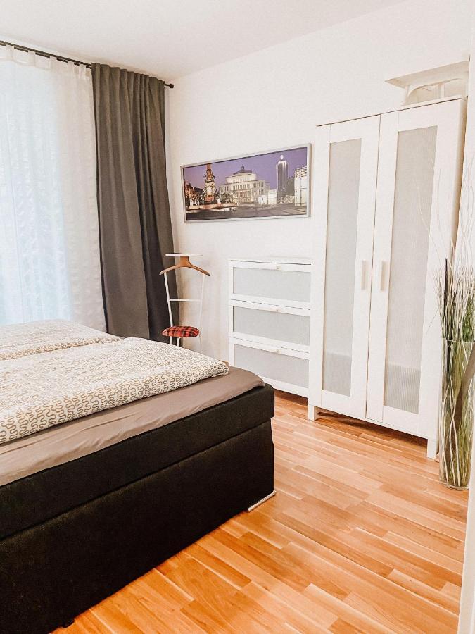 Gemuetliche Fewo Mit Balkon Leipzig Exteriör bild